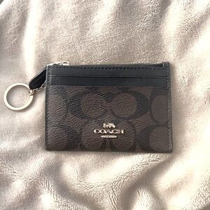 COACH Mini Skinny ID Case 🤎